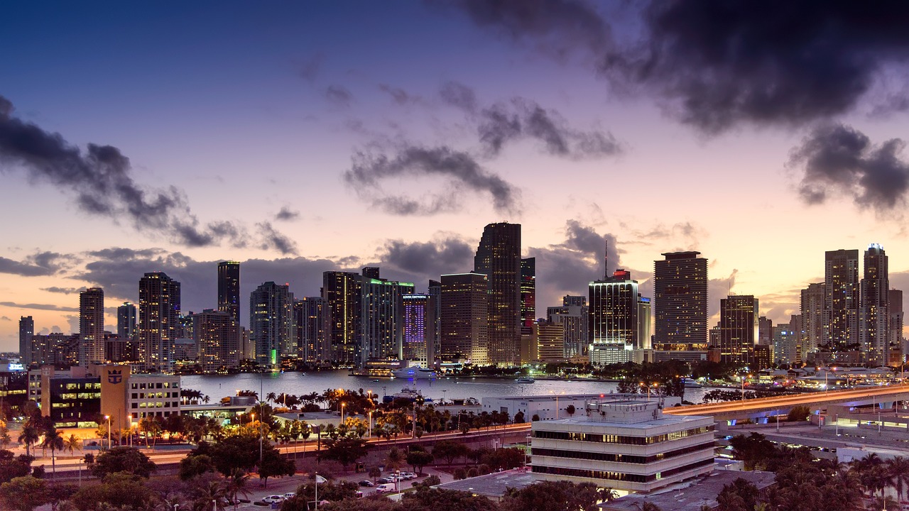 The Miami skyline at sunset -- a great city to get foreign national loans Florida.